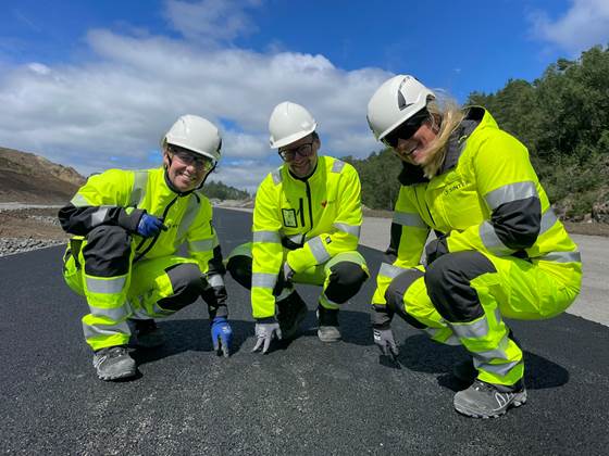 Først med sirkulær asfalt – nå sjekker forskerne hvor bra den er