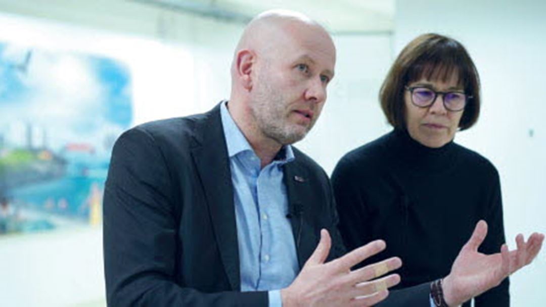 Tord Lien and Mona J. Mølnvik