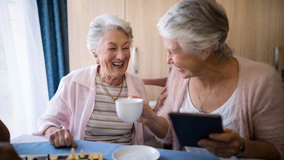 SMILE – Støtte til eldre hjemmeboende mennesker ved hjelp av smart teknologi