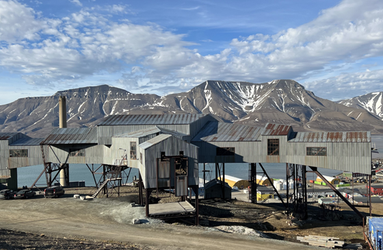 Permafrost thaw threatens Svalbard's cultural heritage and modern