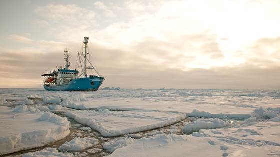 Oil Spills in Arctic conditions