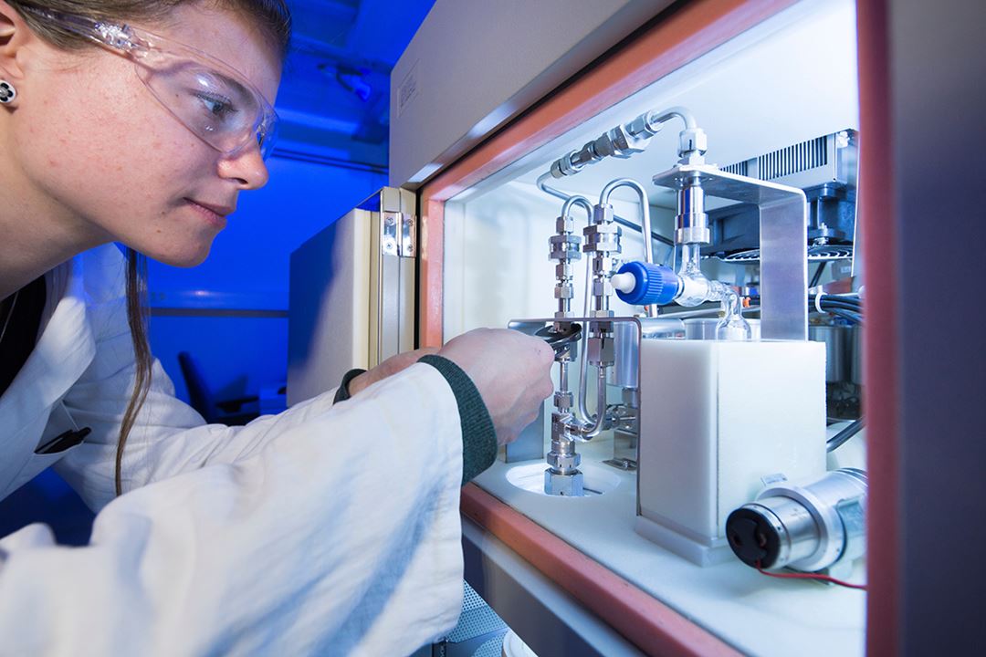 Researcher works with testing and characterization