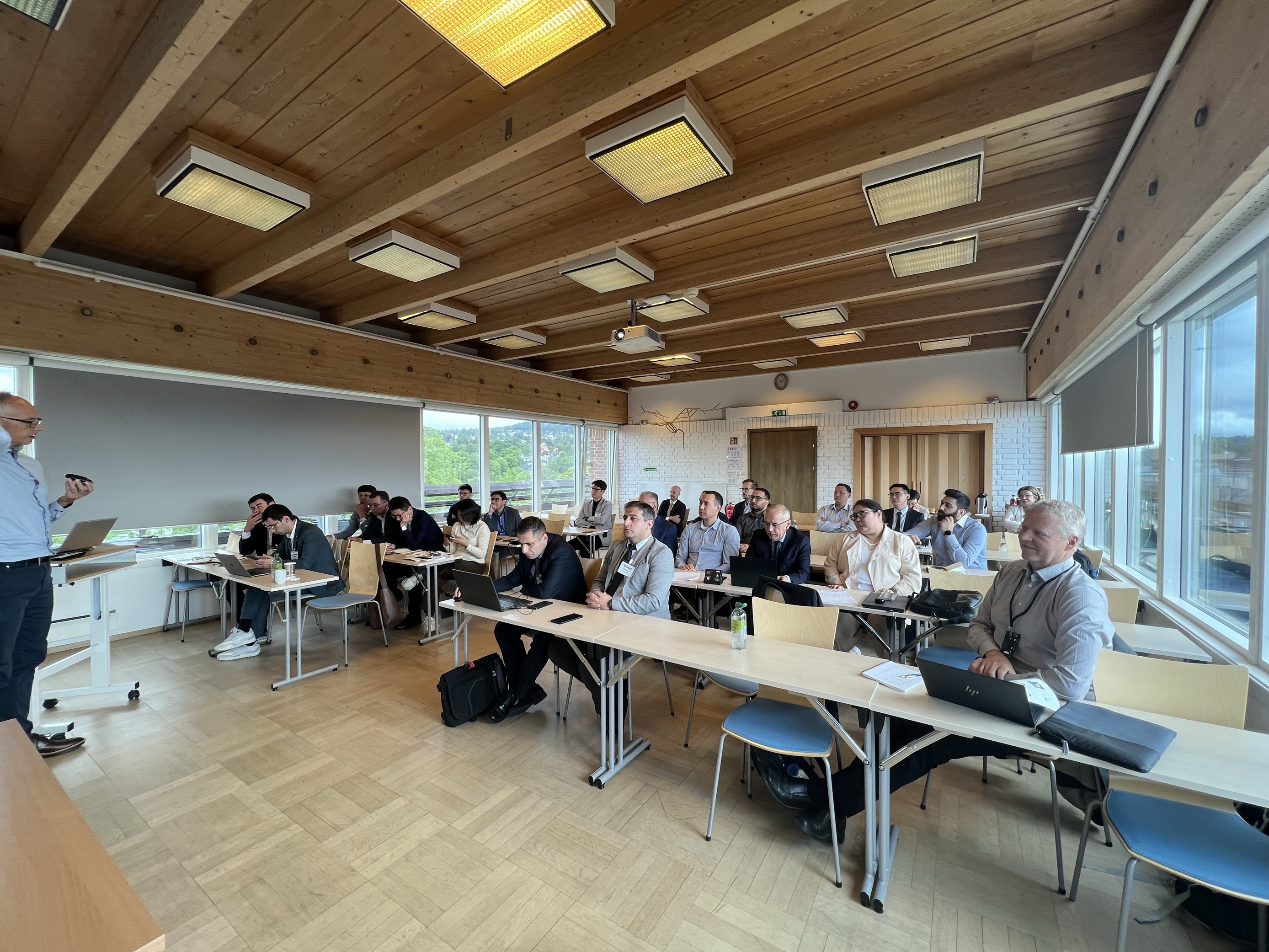 SINTEF and NTNU welcomed Asian delegation