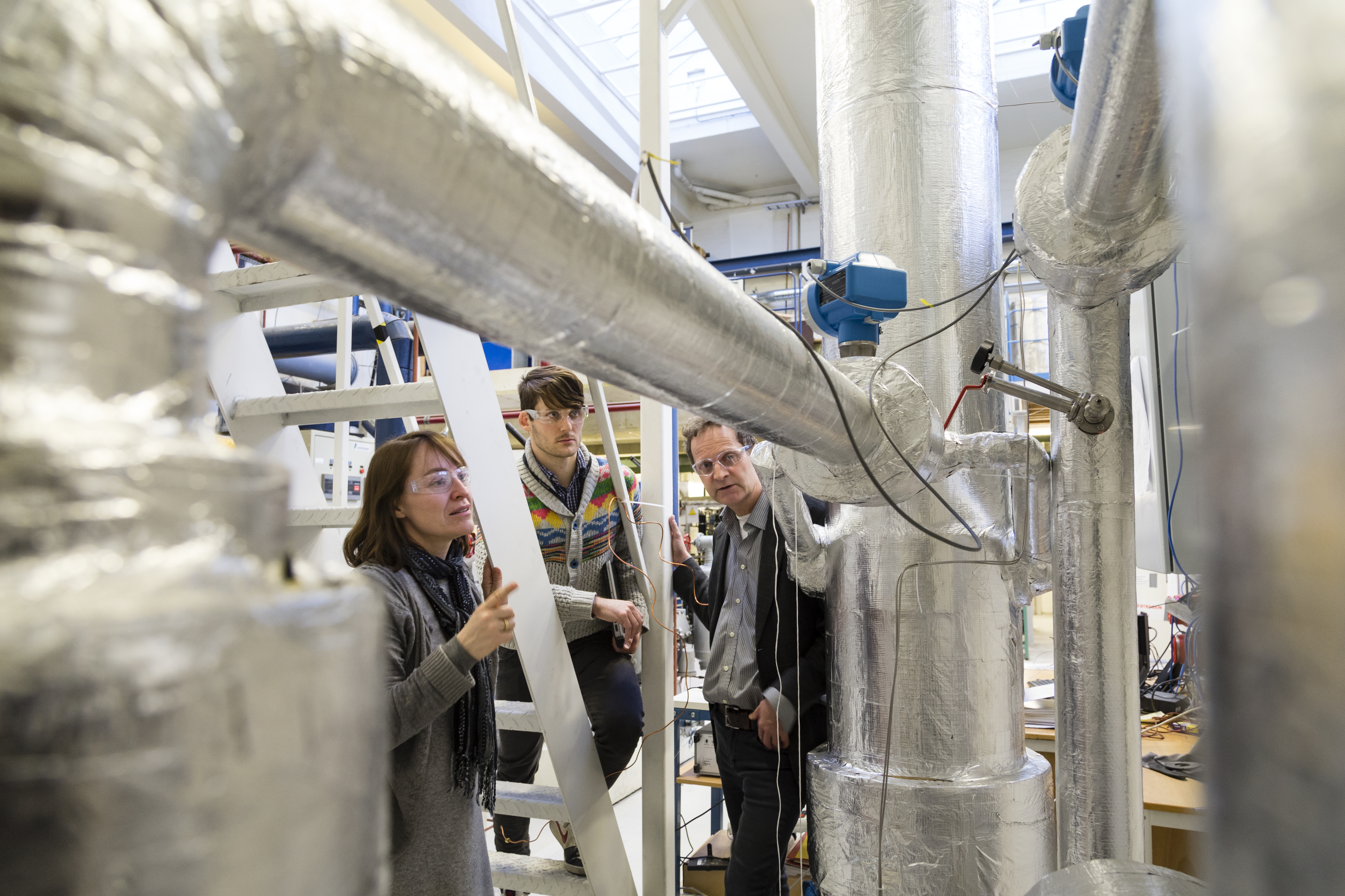 Cold short-cut to CO2 storage