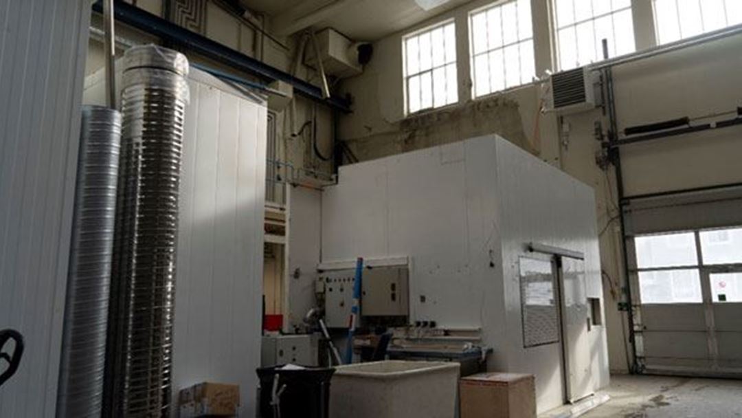 The site for the mezzanine during the planning phase.