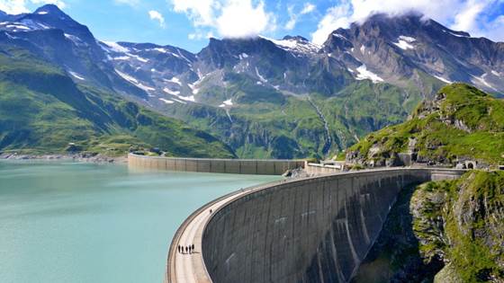 Hvorfor bryr amerikanerne seg om hvordan norsk vannkraft kan balansere variabel fornybar kraftproduksjon?