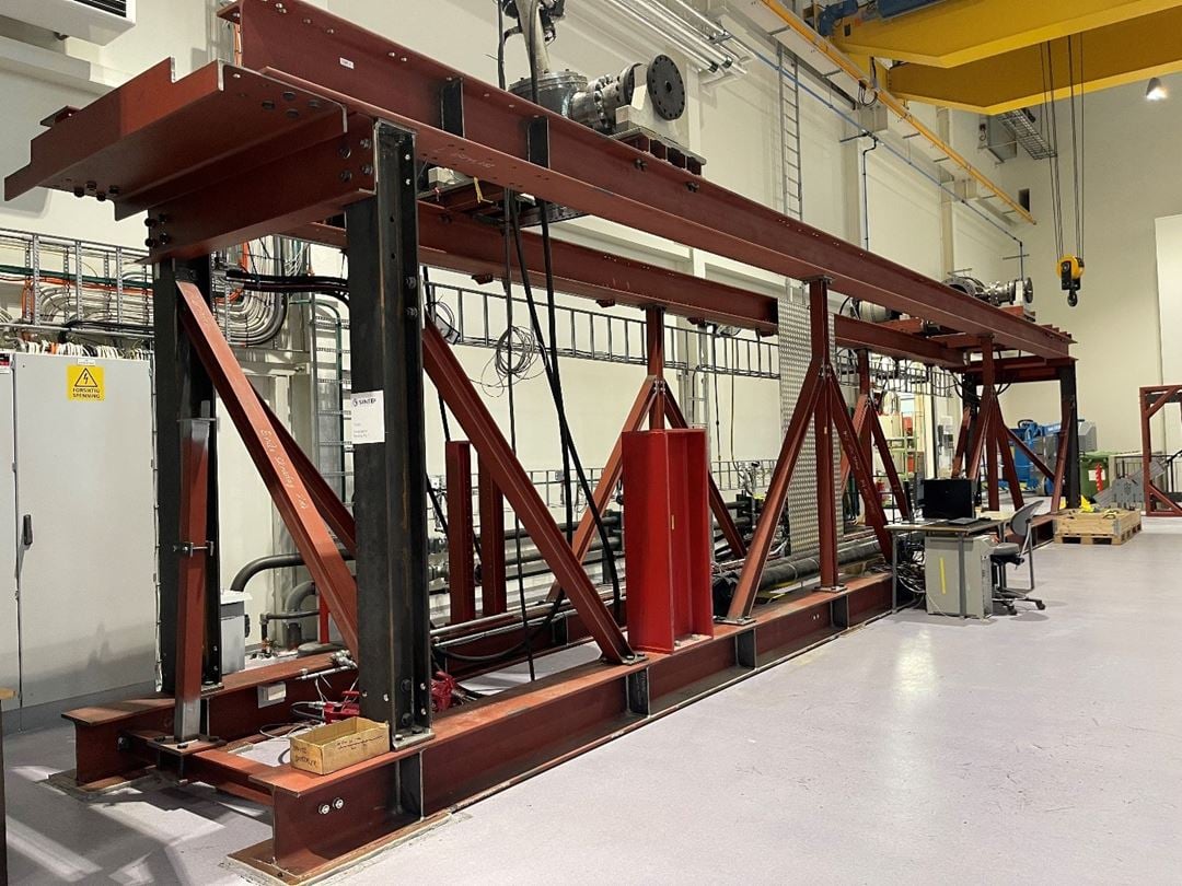 Combined axial compression and cyclic bending test of power cables