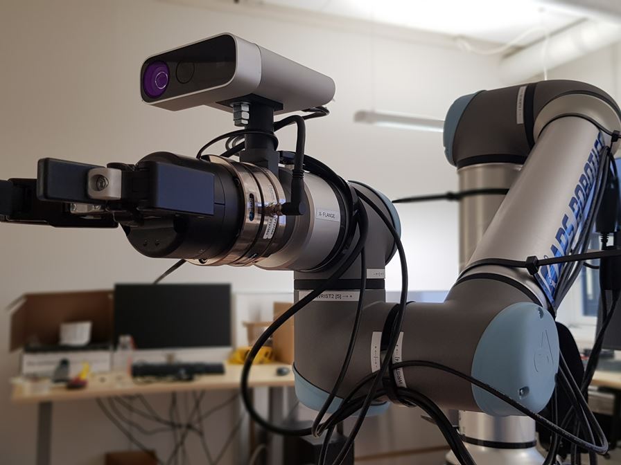 Robot Manipulator Laboratory
