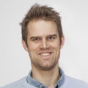 Gullbrekken, Lars