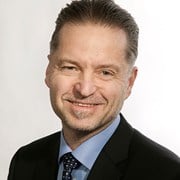 Aarlien, Rune