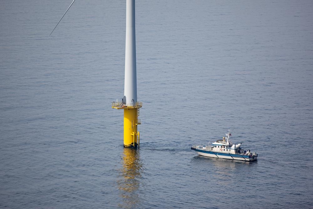 Offshore wind maintenance