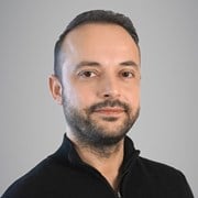 Arica, Emrah