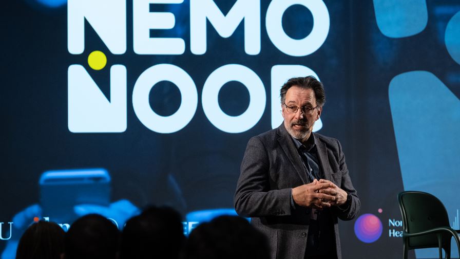 Lanserer senter for kunstig intelligens