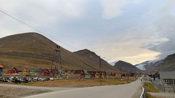 Vi må styrke kritisk infrastruktur på Svalbard