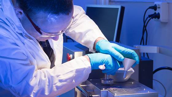 ProDIA – PROduksjon, kontroll og Demonstrasjon av strukturerte nanoporøse hybridmaterialer for Industriell Anvendelse innen adsorpsjon