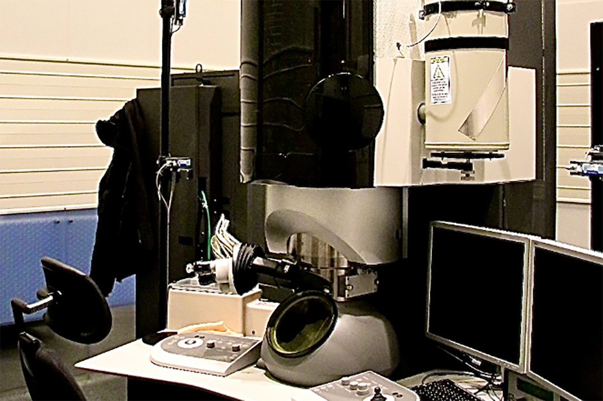 Transmisjonselektronmikroskopi (TEM)