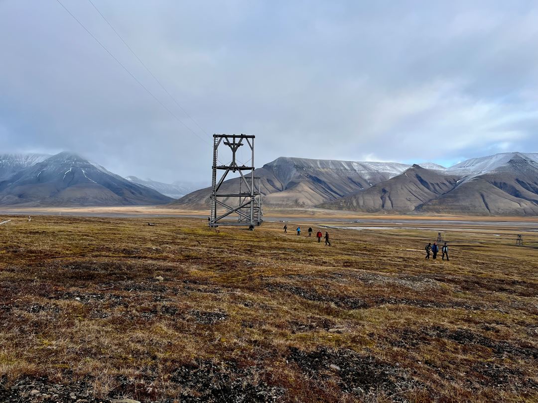 Cable car trestles in Adventdalen, Svalbard