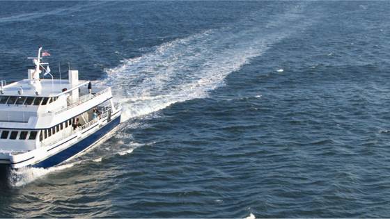 Kontaktløs induktiv energioverføring med ultra-høy effekttetthet for maritime transportsystemer