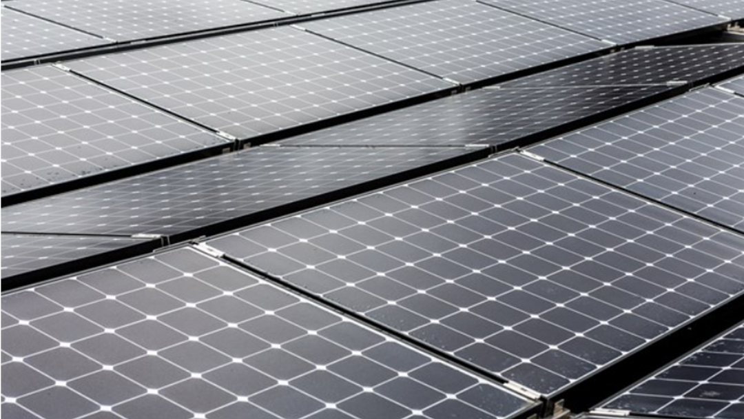 Solceller på tak, Powehouse Kjørbo. Et ZEB Pilotprosjekt. Foto: NAL