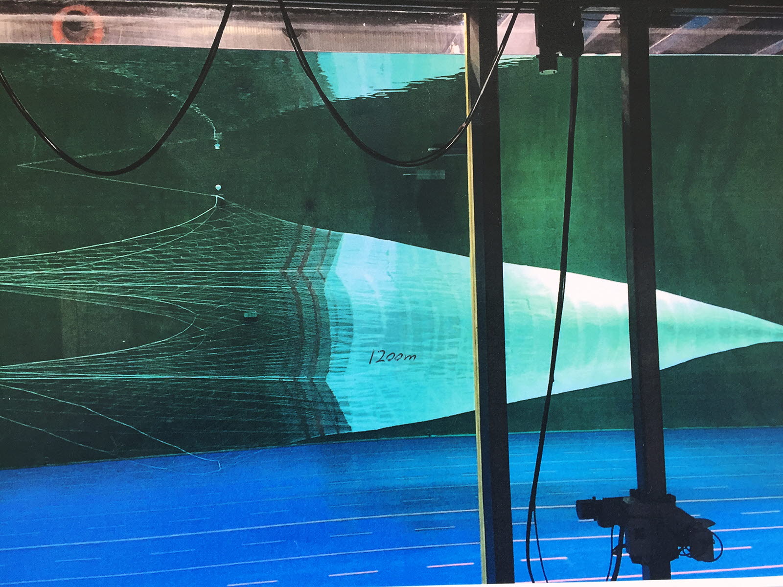 Underwater testing in tank