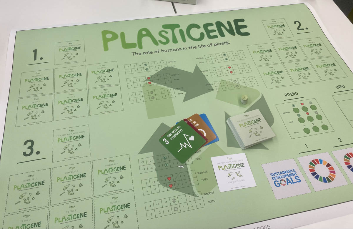 Green board game.