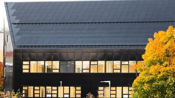 Brannsikre fasader med BIPV