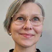 Ulvang, Ann-Inger