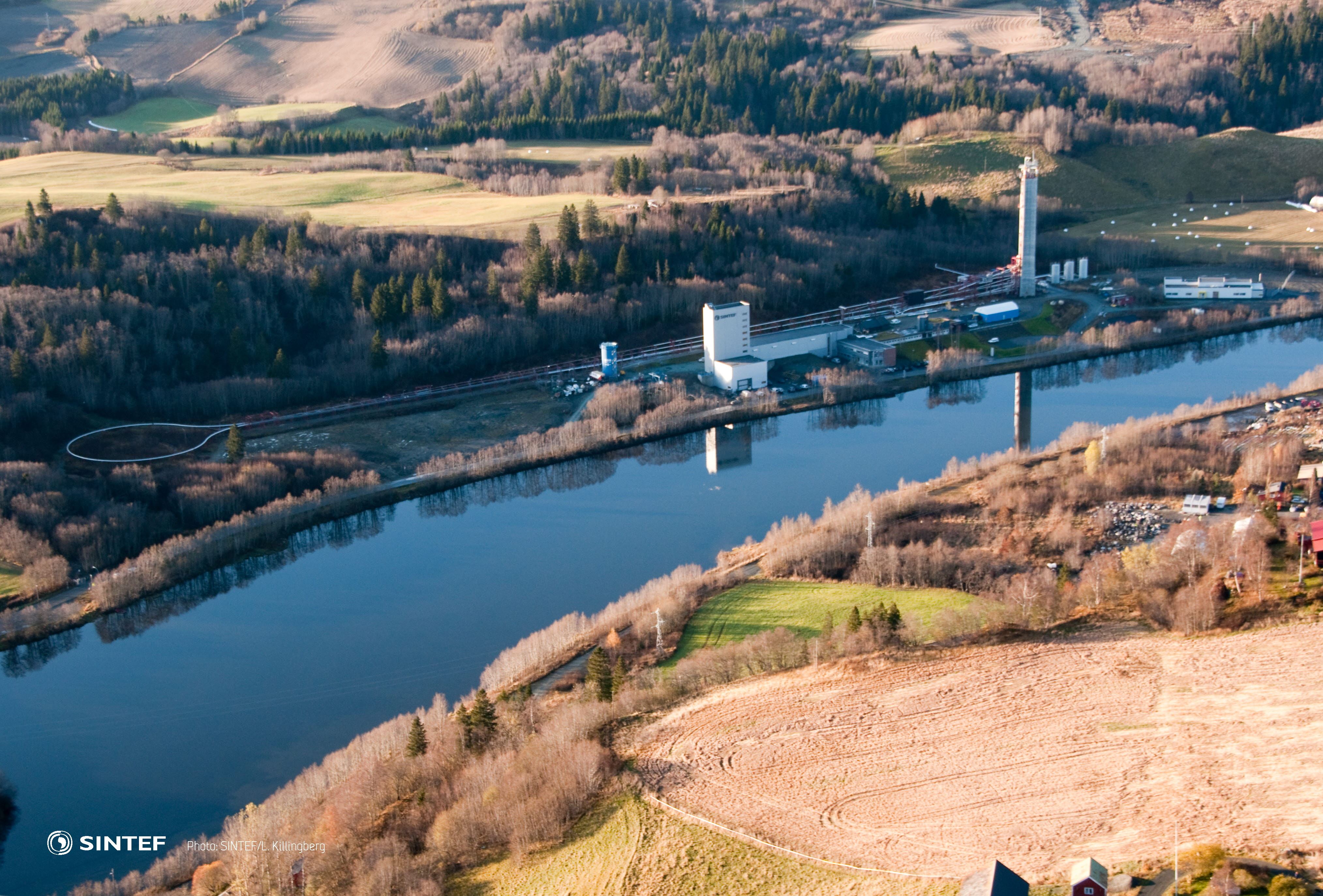 Flyfoto SINTEF Flerfaselaboratorium