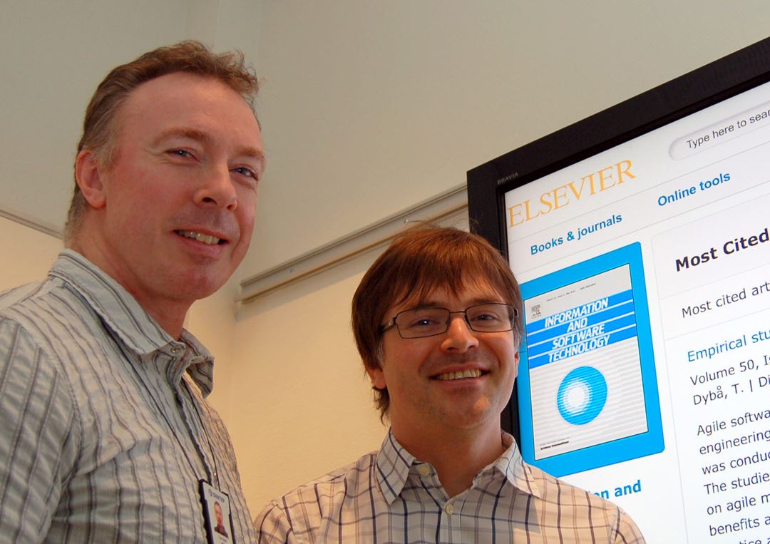 Tore Dybå med kollega Torgeir Dingsøyr