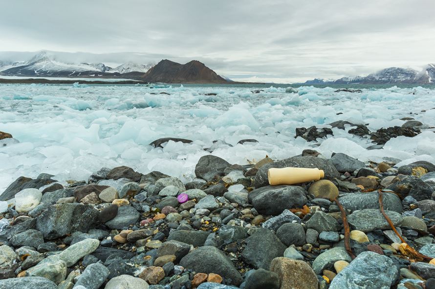 GOMPLAR - Styresett mot marin søppel i Arktis