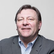Bjørn Skjellaug