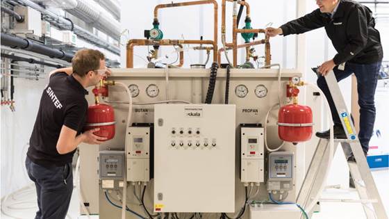 Phase-out of fossil fuels: SINTEF develops a novel high temperature heat pump