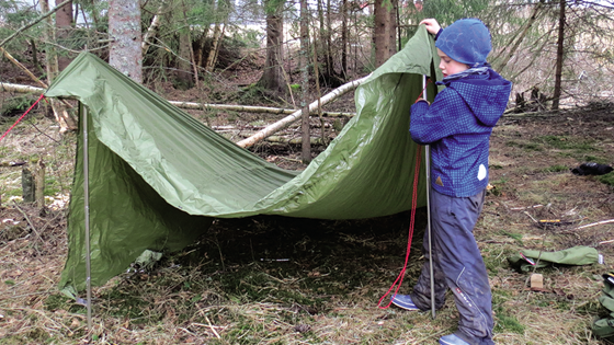 Verdens gapahukdag: Slik oppfører du en midlertidig bolig i utmark