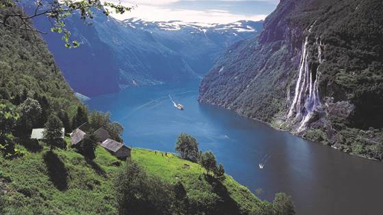 Hydrogen til utslippsfrie skip i Geirangerfjorden
