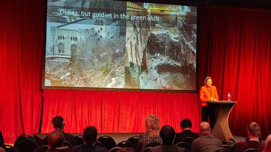 Konsernsjefen løfter frem prosjekter om åpne kildekoder