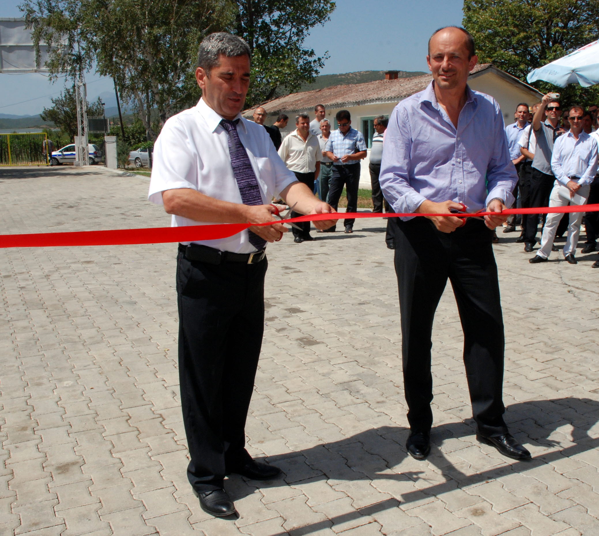 Praise for industrial help in the Balkans