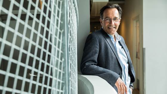 Etablerer senter som skal få fart på bruken av kunstig intelligens