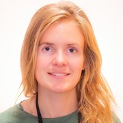 Nybø, Synne Hoggen