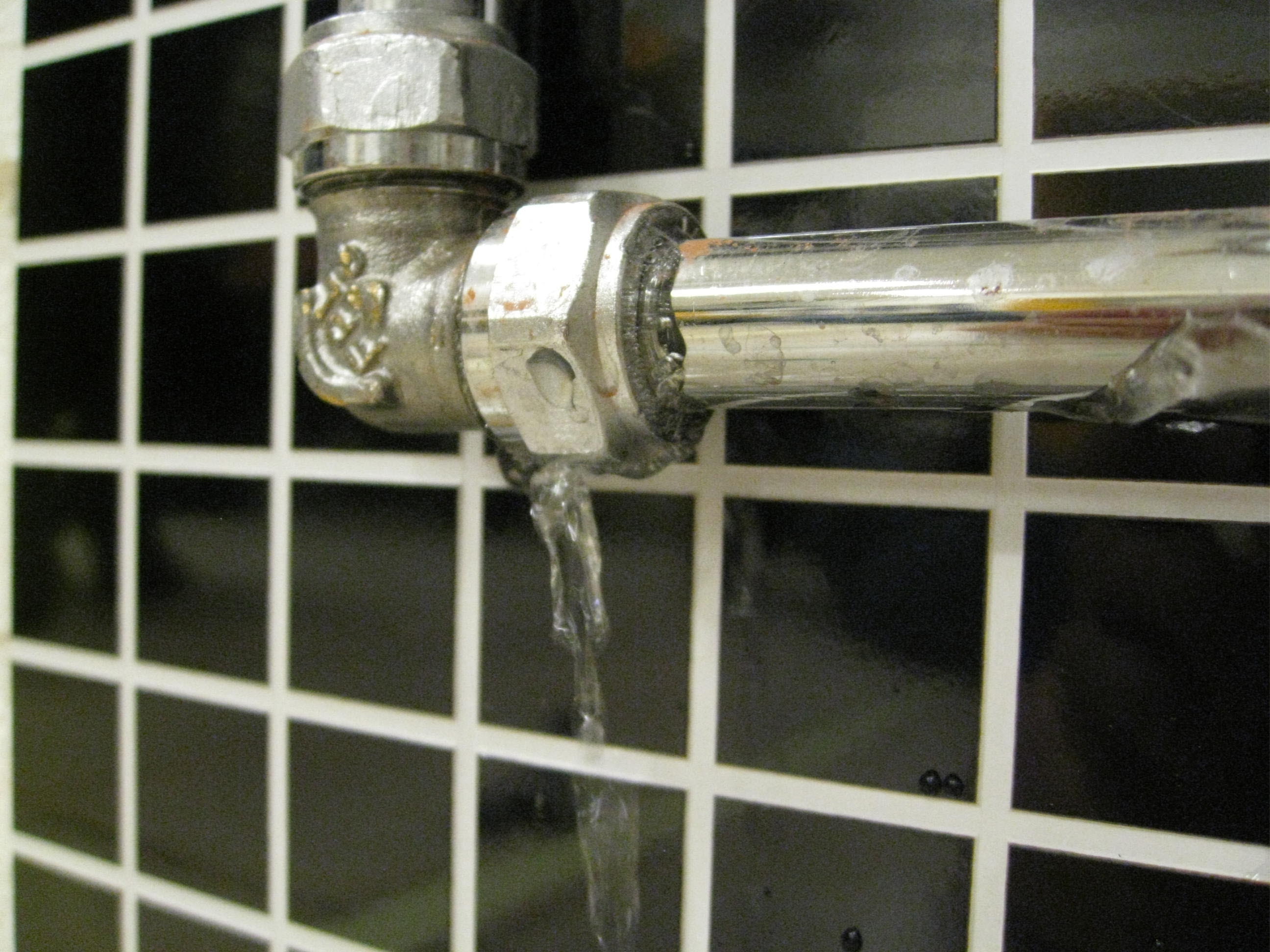 Slik unngår du vannskader i ferien