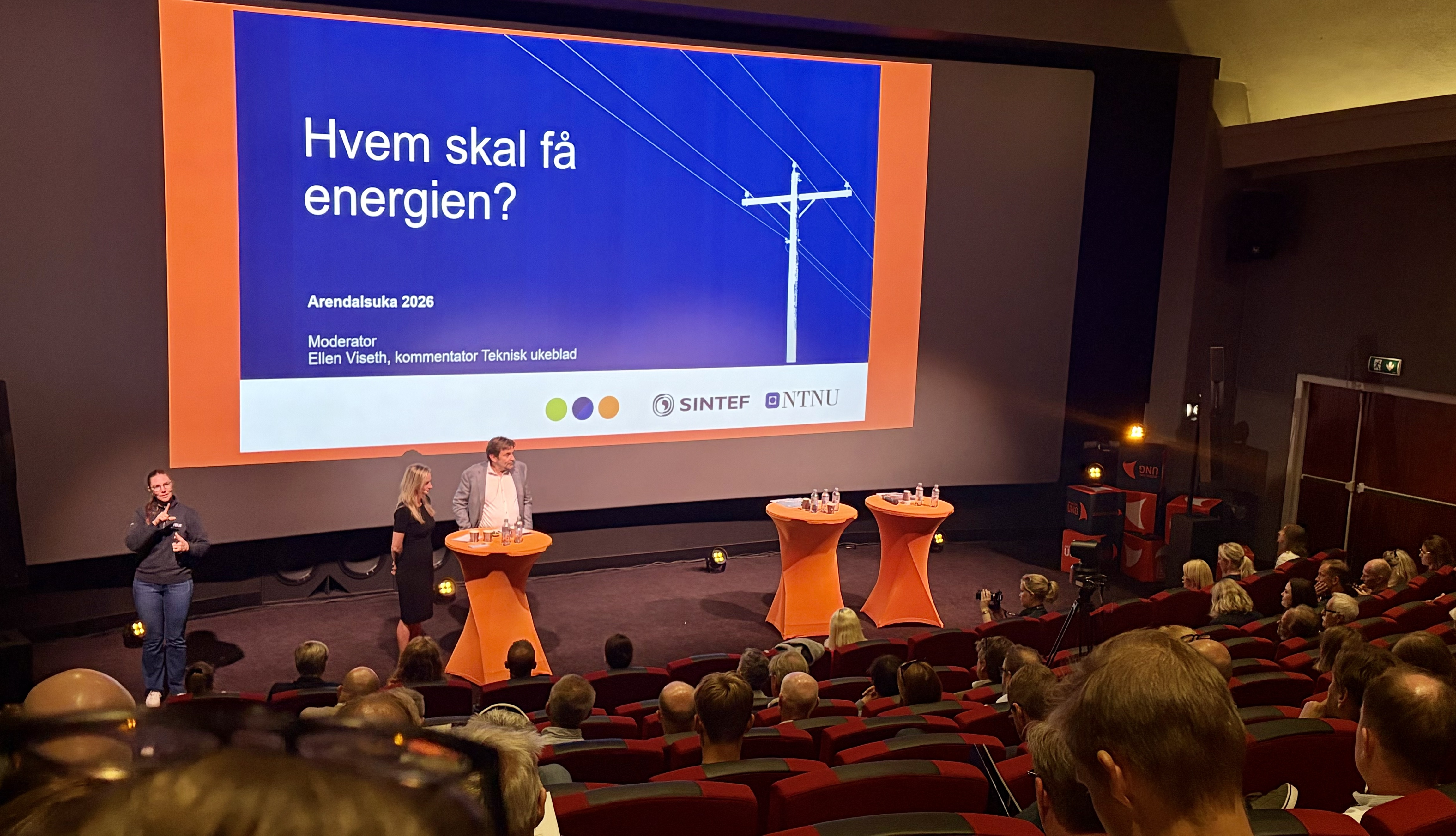 Hvem skal få tilgang til nettet, og hvem skal få kraften?