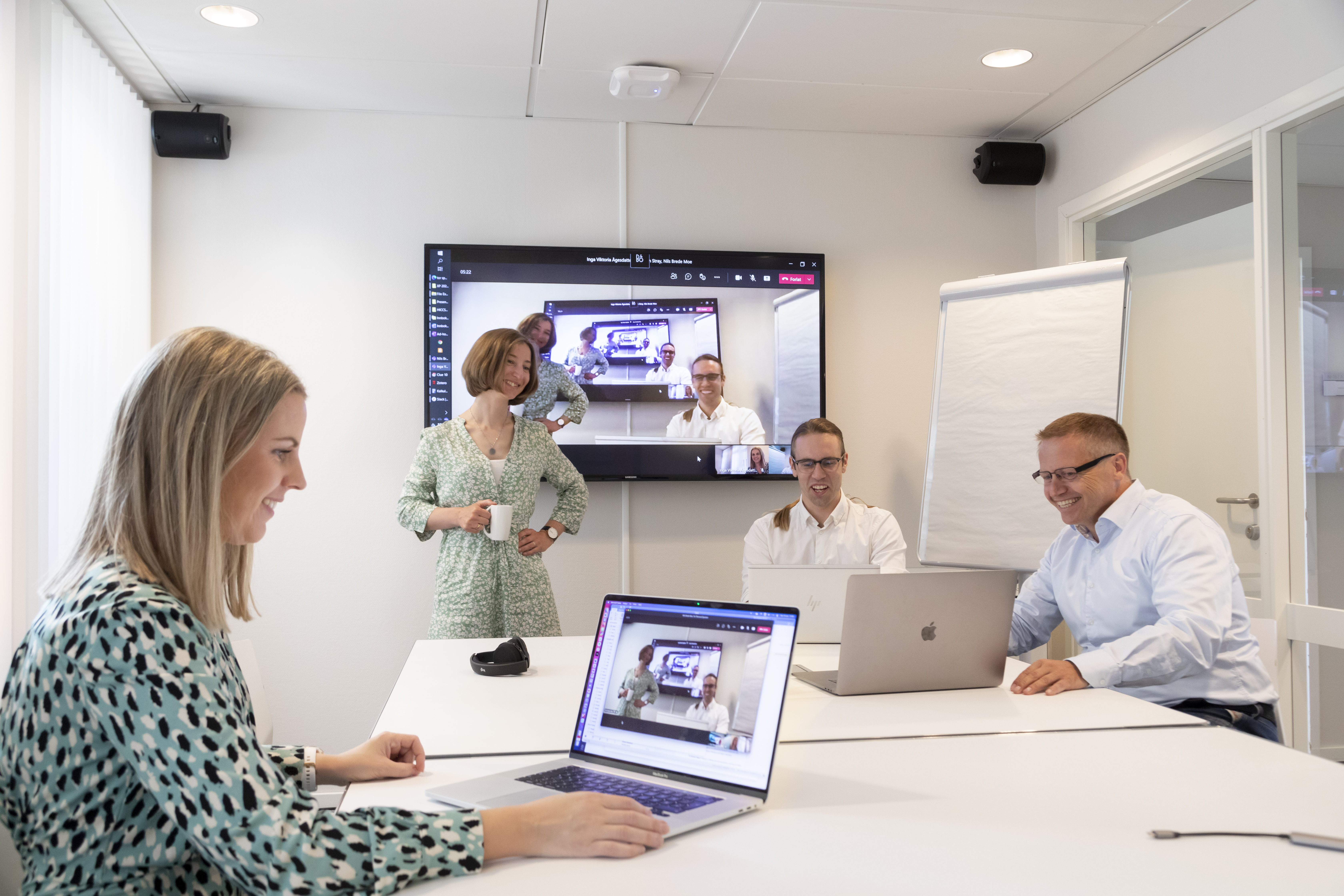 Den hybride arbeidshverdagen: Er arbeidslivet endret for alltid?