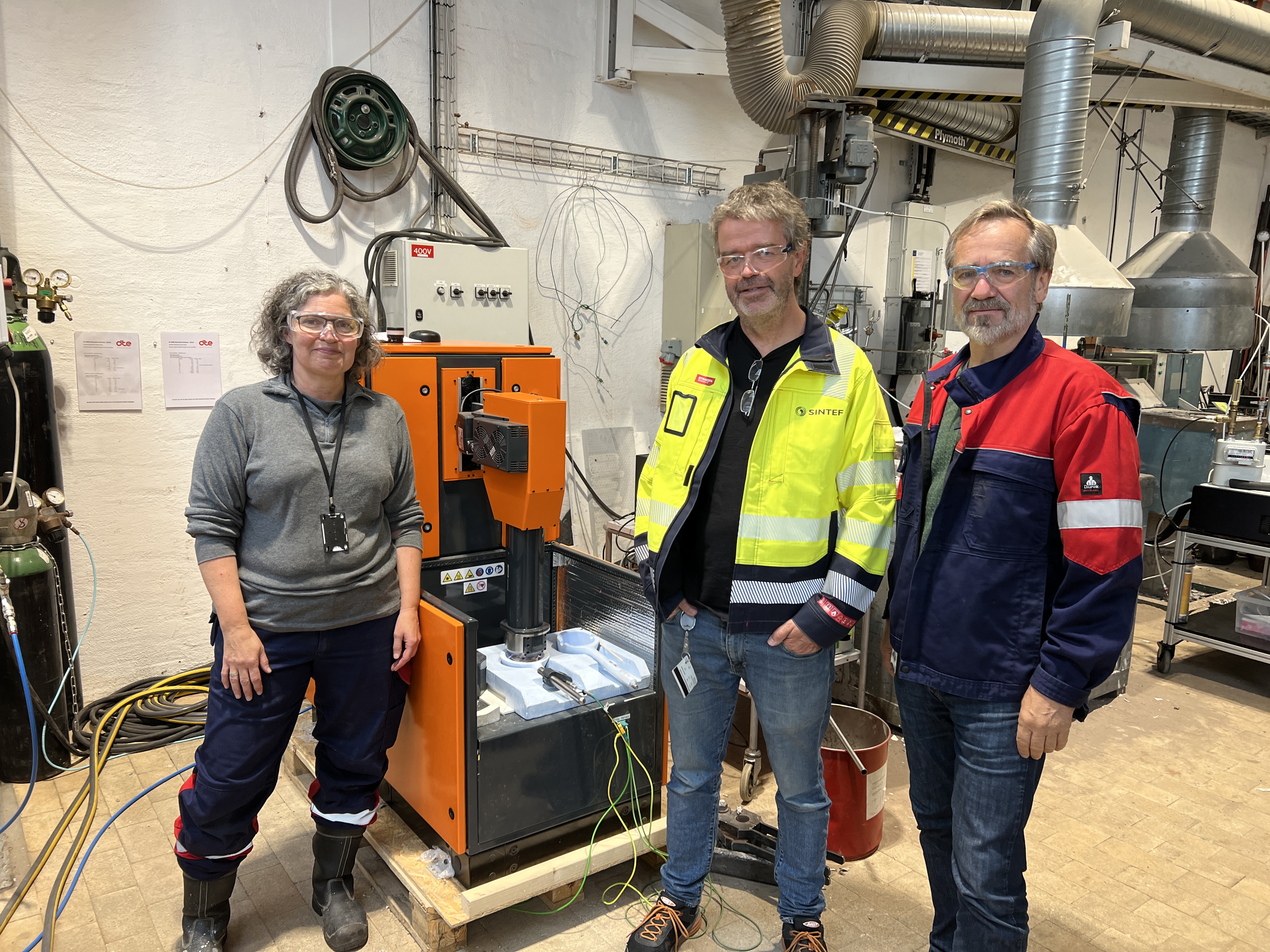 Nytt senter skal gi mer bærekraftig ressursutnyttelse i metallproduksjon