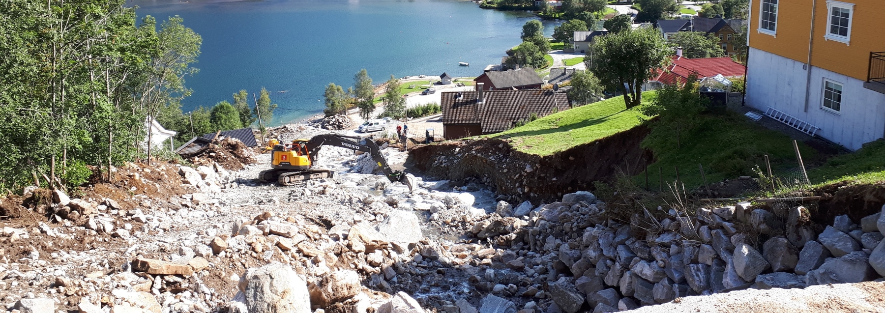 Automatisk kartlegging av jordskred med satellitter og maskinlæring