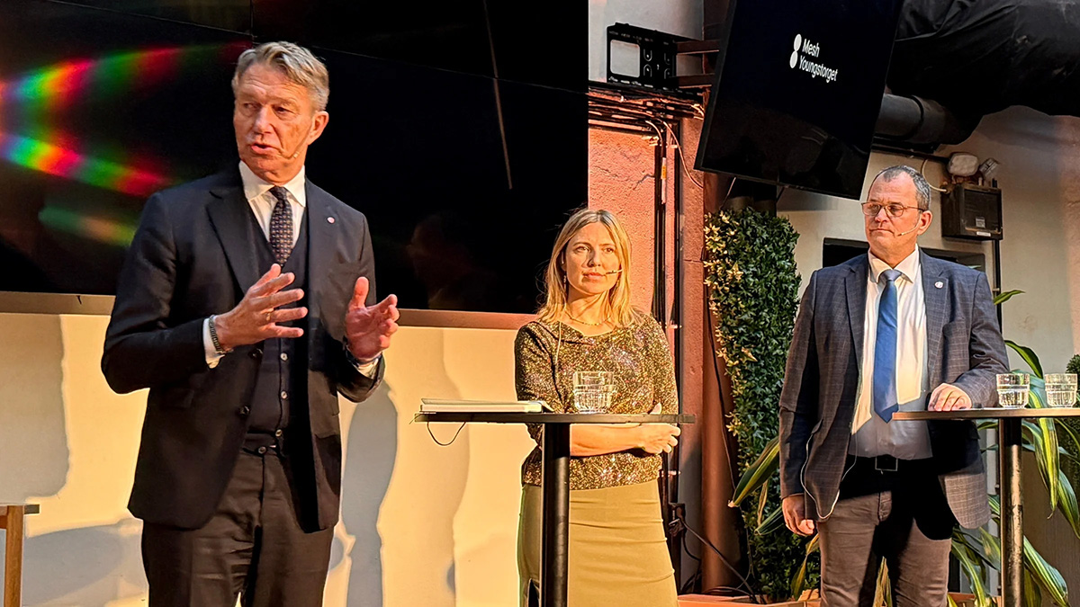 Terje Aasland på frokostmøte om energieffektivisering 18. november 2025. Møtet ble arrangert av Norsk Industri og SINTEF. 