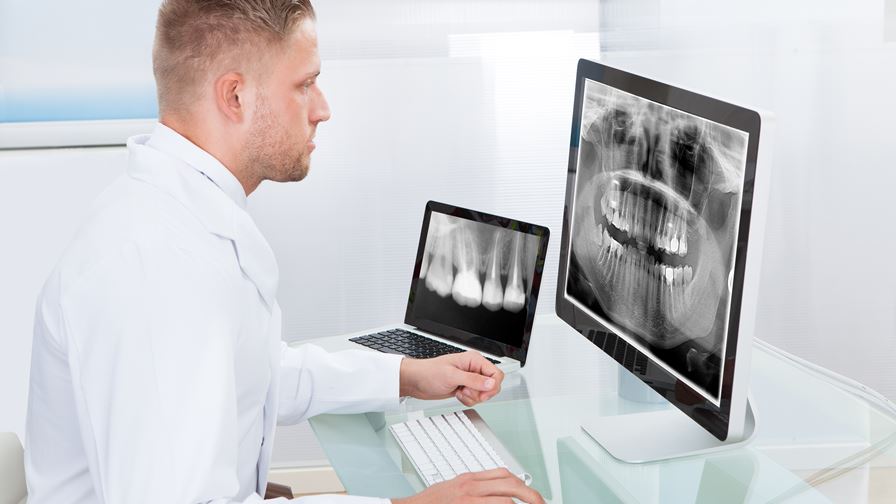 AI based analytics of dental images