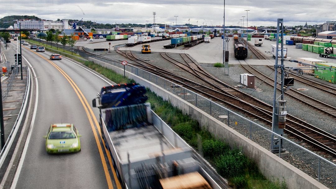 Vei og transport. Illustrasjonsfoto: SINTEF Byggforsk