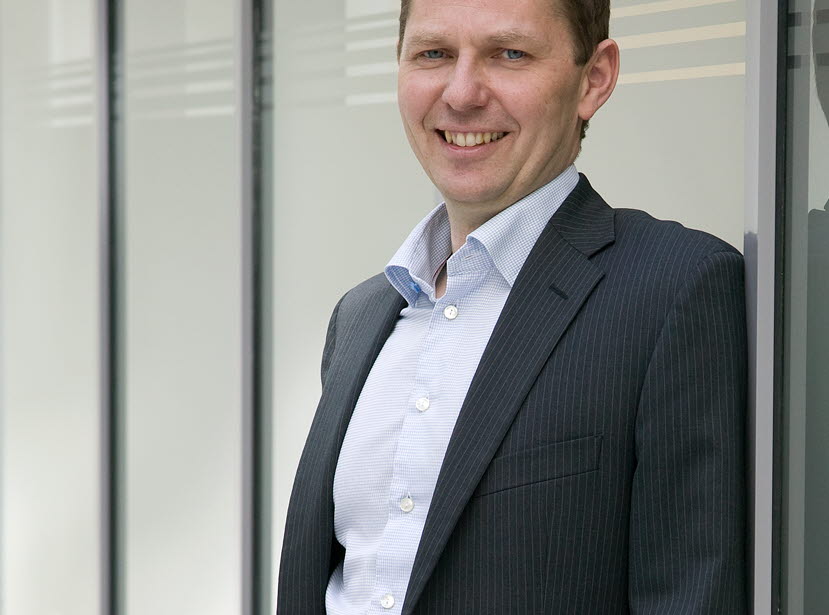 Vil gjøre laksenæringen stuerein