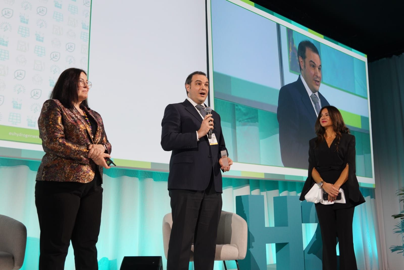 Stor interesse for standardisering av brenselceller til bruk i industri