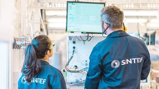 LOCOMOTION - Highly durable, low-cost membrane electrode assemblies for maritime fuel cell applications