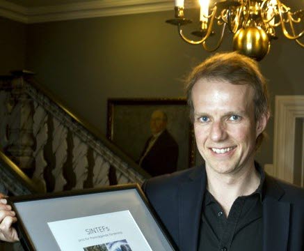 Prisbelønt for forskning på industrielt lederskap